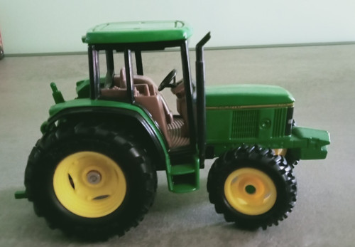 Ertl john deere 6200 - john,