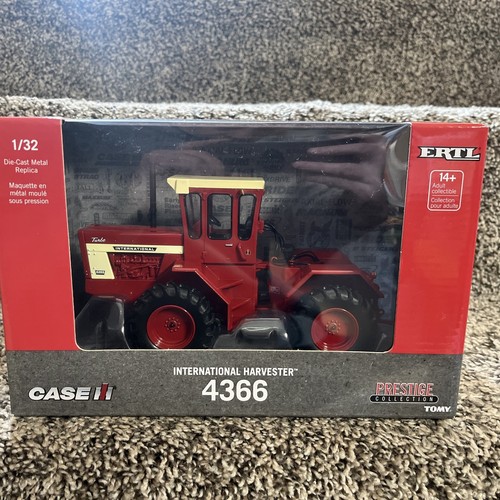 2025 ertl international - 1:32,