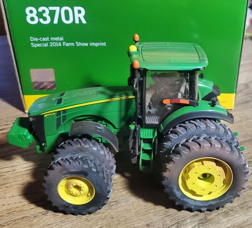 Trattore ertl john - ertl, 8370r